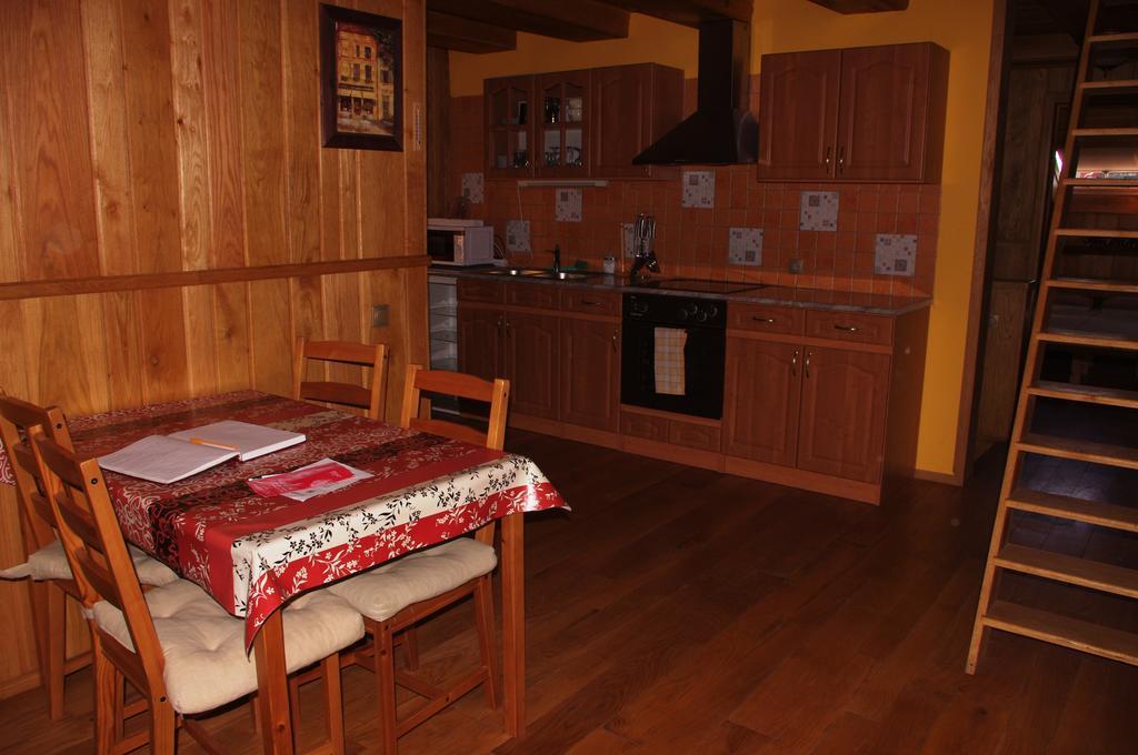 Tölgyfakuckó apartman Hotel Baja Kültér fotó